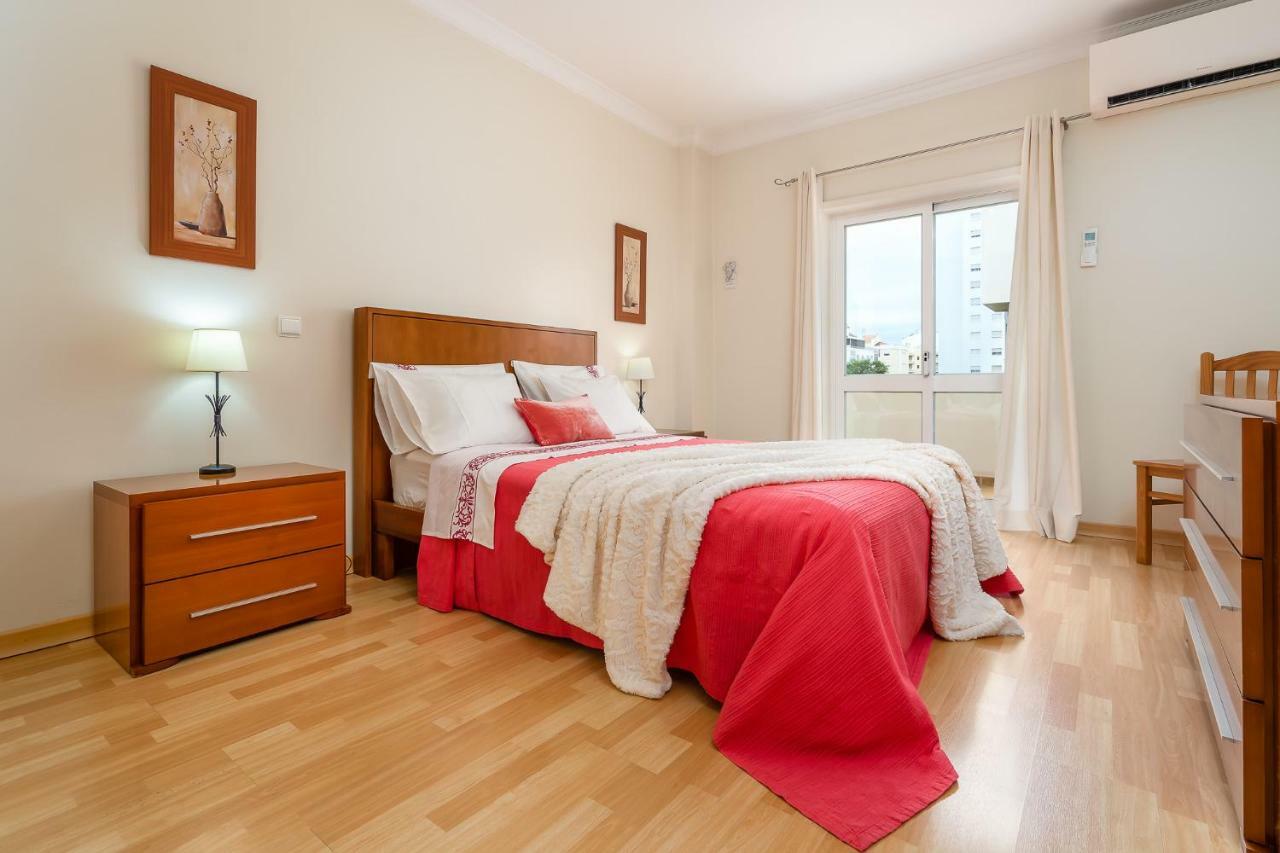 Cozy Apartment Portimao City Center Екстер'єр фото