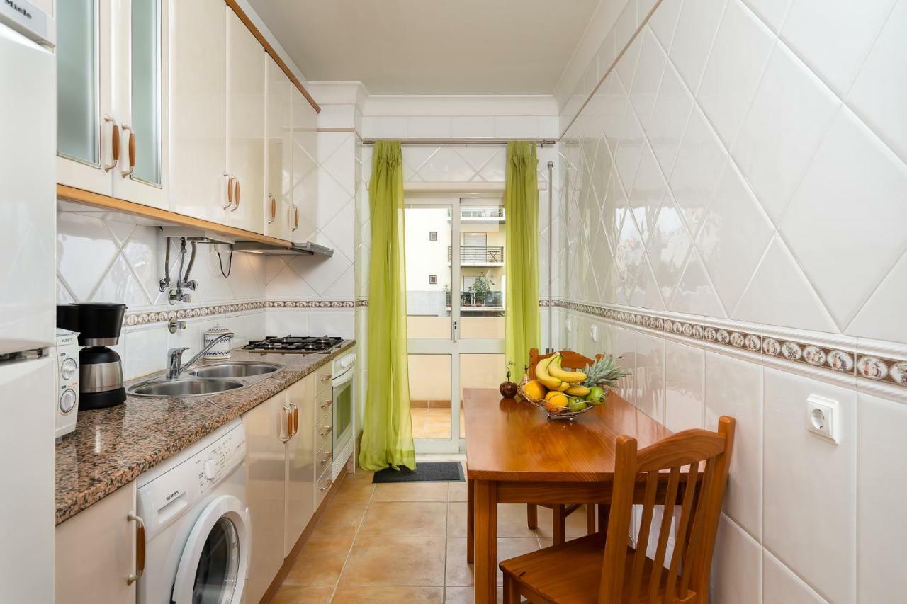 Cozy Apartment Portimao City Center Екстер'єр фото